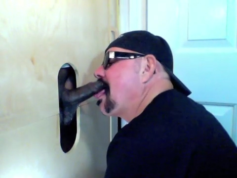 A Chocolate Visits The Gloryhole and Cums